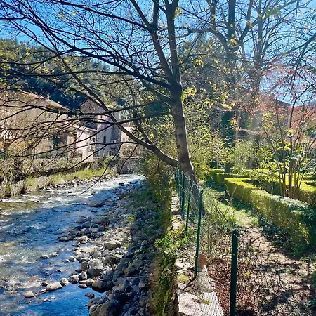 Les Arches Hors Du Temps A Val D'aigoual *
