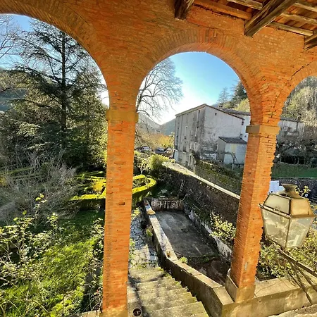 Gæstehus Les Arches Hors Du Temps A Val D'aigoual *